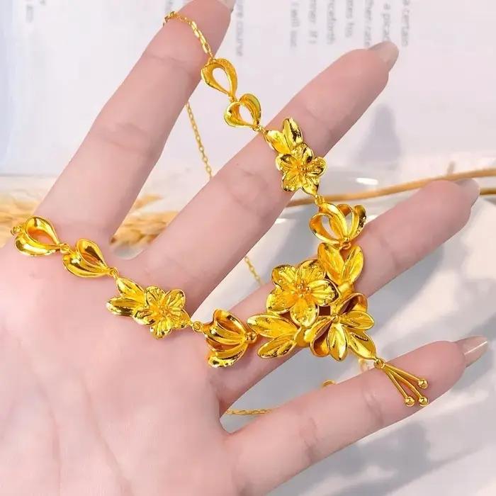 Collier pendentif fleur couleur or pur 18 carats pour femmes