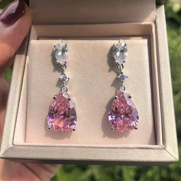 Fine Jewelry Boucles d'oreilles pendantes en argent sterling 925 avec pierres précieuses en saphir de laboratoire