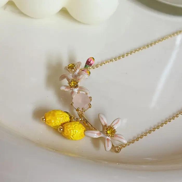 Parure de bijoux design français