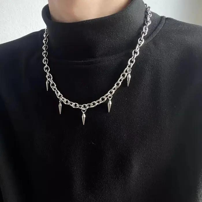 Collier à clous esthétiques Punk en acier inoxydable pour hommes et femmes