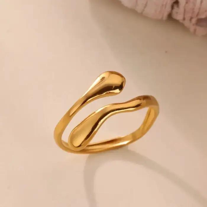 Bagues tendance pour femmes Plaqué or 18 carats Bague ajustable géométrique en acier inoxydable