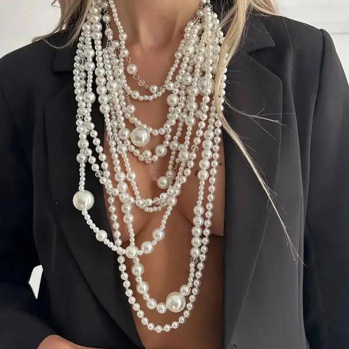 Collier de perles d'imitation multicouche pour femmes