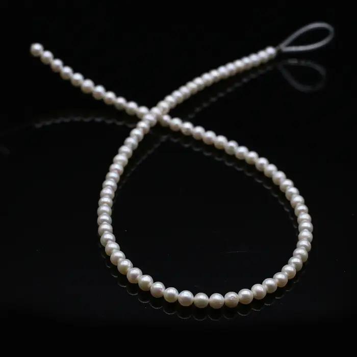 Perles de culture d'eau douce naturelles
