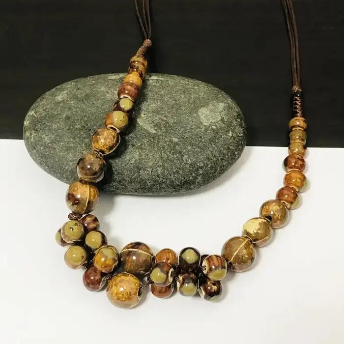 Collier de perles en céramique bohème fait à la main - Perles réglables
