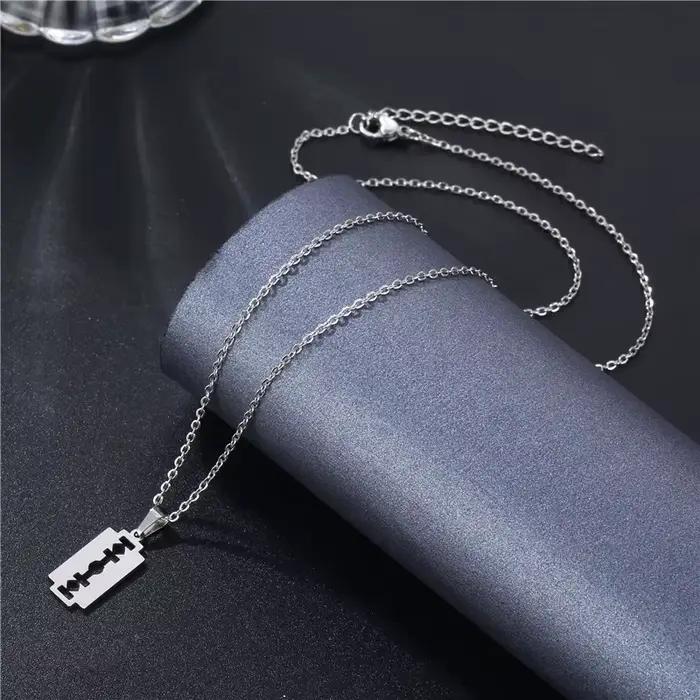Lame de sécurité rasoir pendentif collier Punk Hiphop bijoux pour hommes femmes géométrique petit tour de cou suspendu bijoux en acier inoxydable