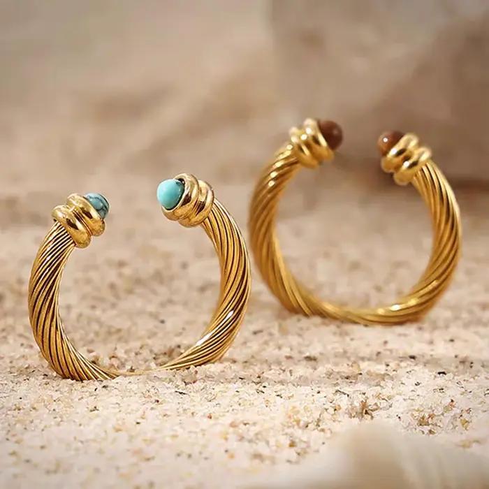 Bague Twisty Vintage en Forme de C en Acier Inoxydable Plaquée Or pour Femmes Occasions Spéciales Élégante Alliance de Mariage Bijoux