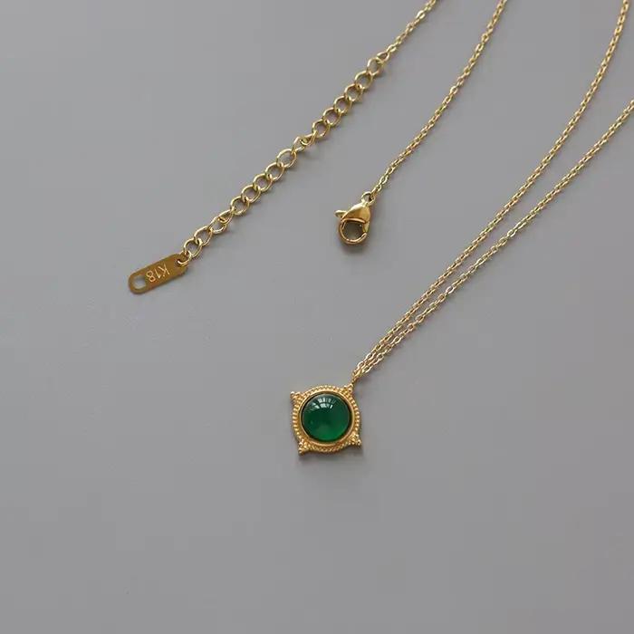 Collier en or 18 carats avec agate verte pendentif collier en pierre naturelle bijoux bohèmes pour femmes occasions spéciales