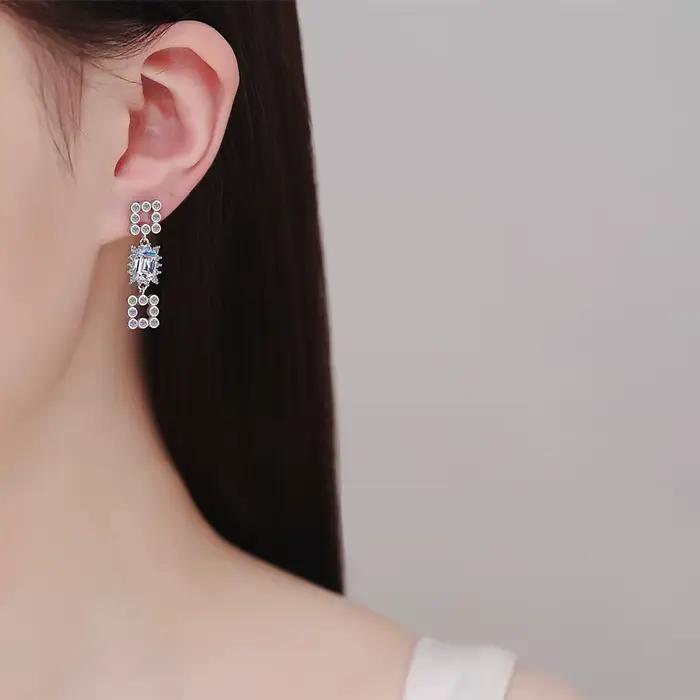 Boucles d'oreilles en argent regardé 925 plaqué or blanc 18 carats pour femme, couleur D véritable, taille émeraude, 1 carat, moisanite, pompon, bijoux de luxe