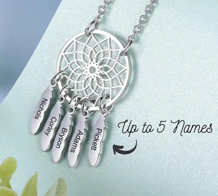Collier personnalisé bohème avec attrape-rêves et nom gravé en acier inoxydable pour femmes occasions spéciales