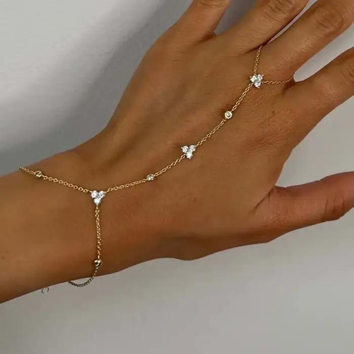 Bracelet de luxe en métal et cristal pour femmes