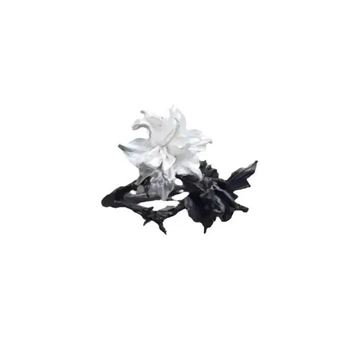 Bague fleur de mandala noire et blanche pour femme