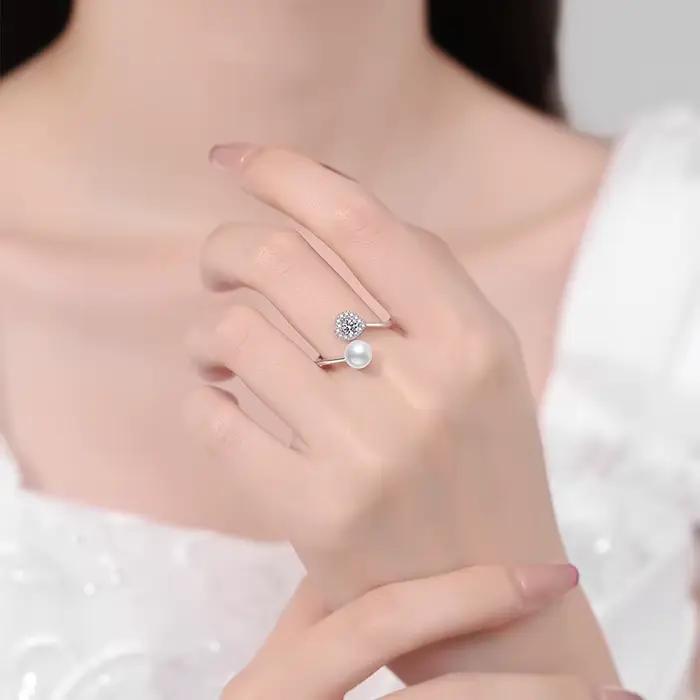 Bague Moissanite en argent sterling 925 avec perle naturelle pour femmes, cadeau d'anniversaire et de mariage, occasion spéciale, bijou de luxe, ensemble de fiançailles, pierre précieuse de haute qualité