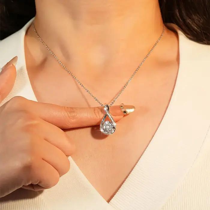 Collier en moissanite à coupe ronde Lnngy 8MM 2.0CT