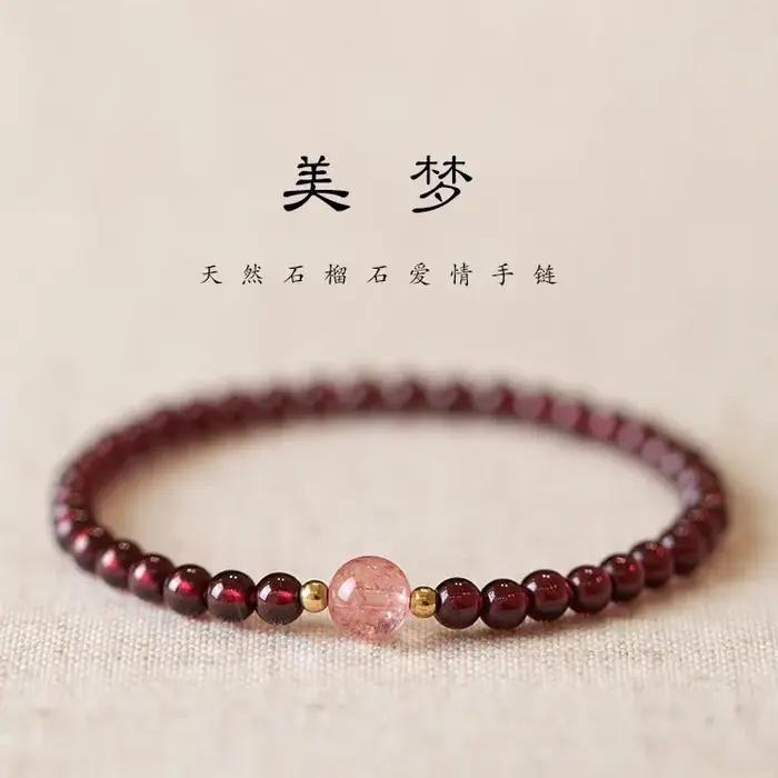 Bracelet en céramique grenat rouge pour filles style classique élégant pour étudiantes et grandes occasions