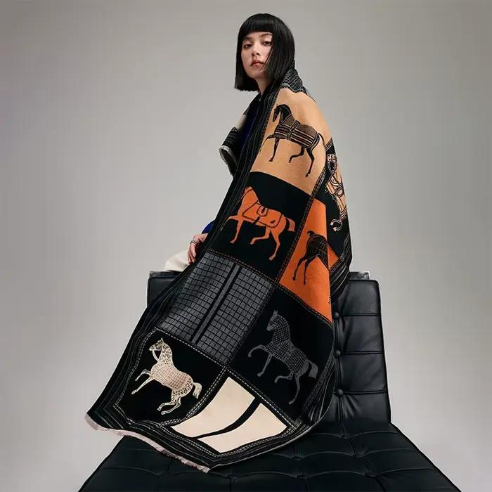 Nouveau chaud hiver écharpe femmes doux cachemire chaud Pashmina Plaid cheval imprimé foulards envel