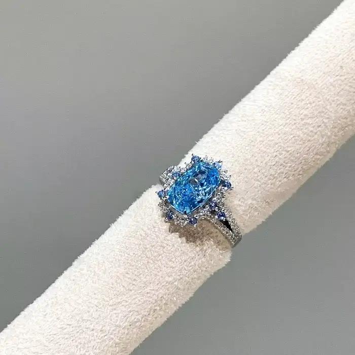 Bagues de luxe rétro créatives en diamant bleu profond pour femmes