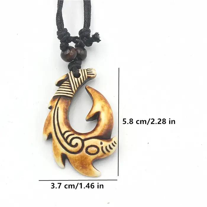 Collier à Hameçon Maori Pendentif Tribal Sculpté en Résine Bijou Unisexe Pour Surfeurs Hawaïens Occasions Spéciales