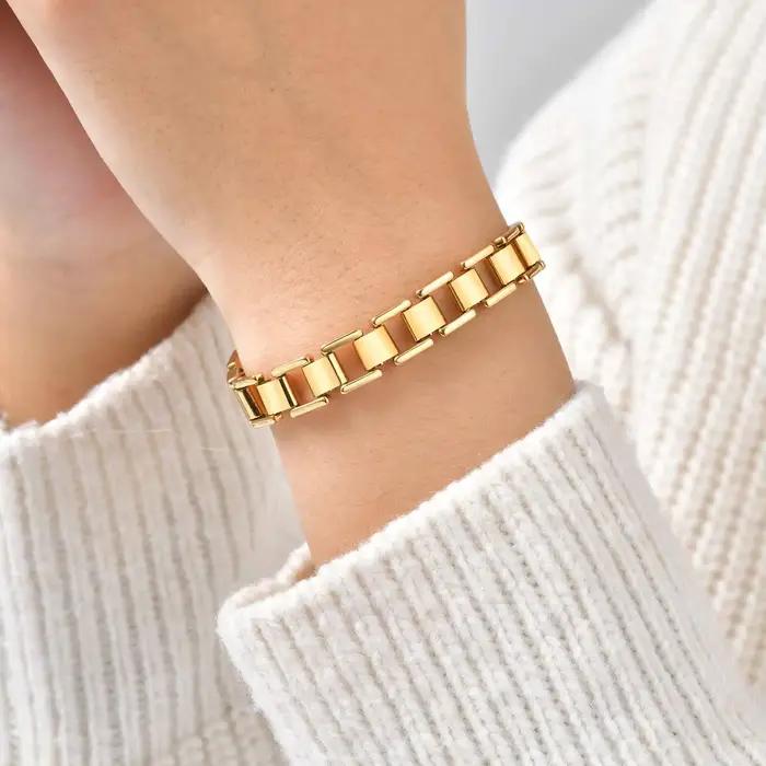 Bracelet chaîne pour femmes en acier inoxydable or non allergique avec gravure personnelle pour occasions spéciales et style bohème