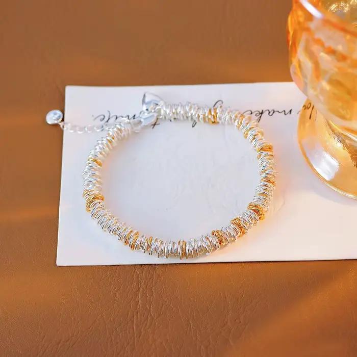 Bracelet fin en perles d'argent écrasées, mini breloque cœur 3D, accessoire simple, bijou de poignet unique, cadeaux d'anniversaire pour femmes, tenue de rendez-vous