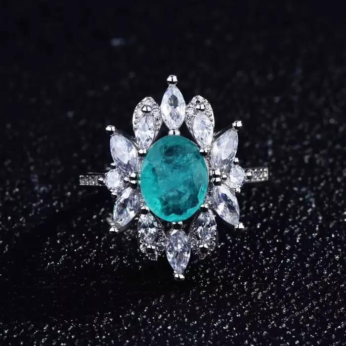 Bague de luxe en tourmaline Paraiba de forme géométrique pour femme, version argent micro-sertie de diamants