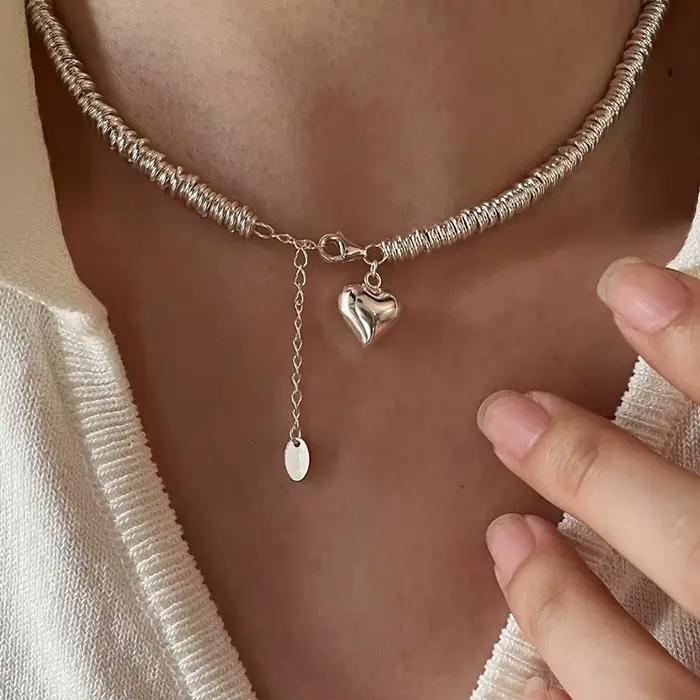 Collier couleur argent pour femmes, chaîne asymétrique élégante, chaîne en forme de cœur, bijoux de mariée, cadeaux pour amoureux