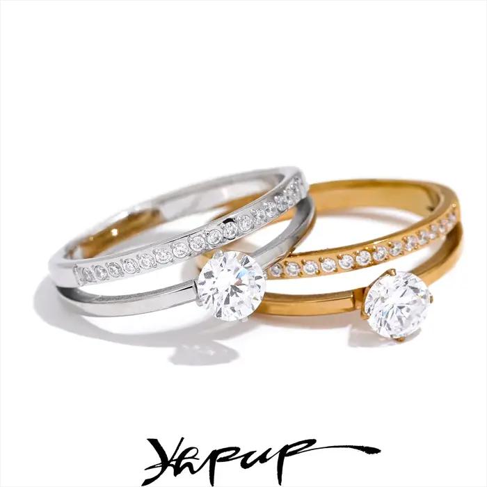 Bague en acier inoxydable Yhpup avec zircone cubique brillante et placage d'or véritable pour femmes occasions spéciales romantiques exquises