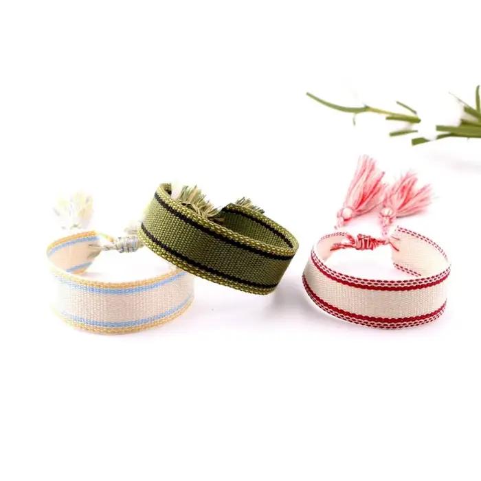 Bracelet tissé à la main de Style National bohème pour femmes, Bracelet à motif décoratif coloré brodé, cadeau de bijoux de mode