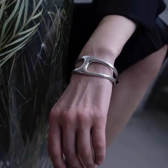 Bracelet en corde de cuir géométrique
