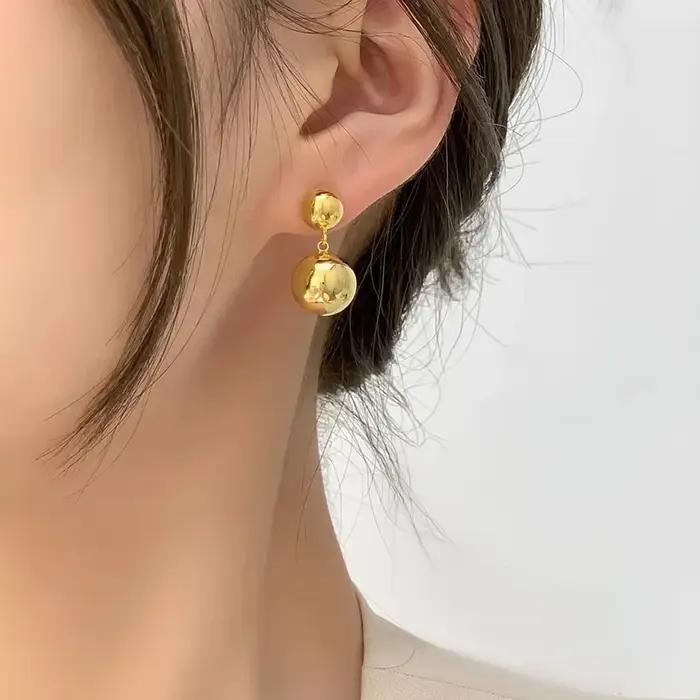 Boucles d'oreilles pendantes en forme de boule métallique pour femmes et filles