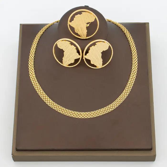 Ensemble de bijoux plaqués or 18 carats YM pour femme avec bague réglable et boucles d'oreilles clips motifs géométriques pour occasions spéciales et cadeaux