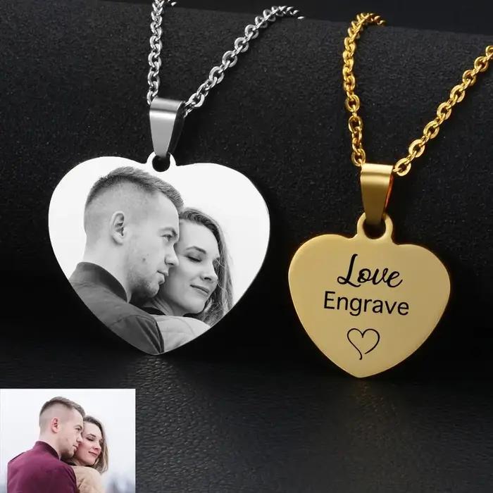 Collier Photo Personnalisé pour Femme Coeur Gravé Pendentif en Acier Inoxydable