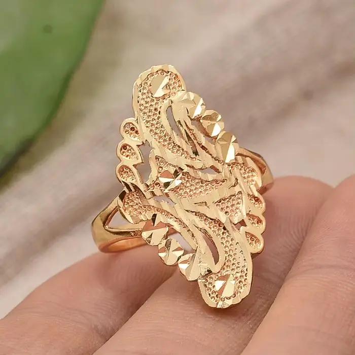 Bague en cuivre plaquée or 18 carats design géométrique oriental pour femmes et filles occasions spéciales mariage traditionnel