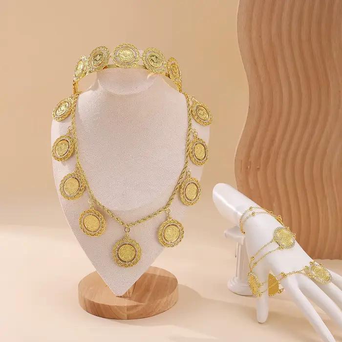 Ensemble de bijoux de mariée dorée