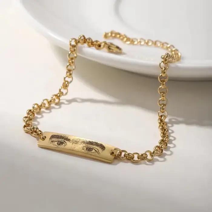 Bracelet Photo Yeux Personnalisé Cadeau pour Famille Père Couple Image Gravable Acier Inoxydable Occasions Spéciales