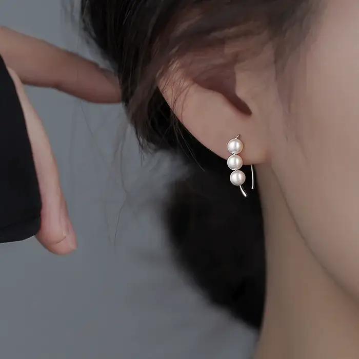 Boucles d'oreilles en argent Sterling 925 pour femmes romantiques et élégantes tiges géométriques pour soirées et occasions spéciales