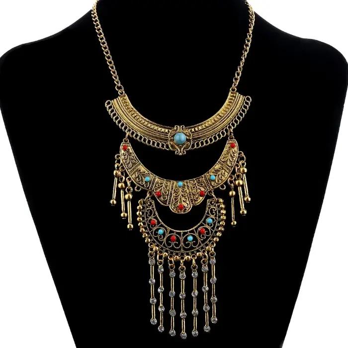 Maxi collier ras du cou bohème multicouche pour femme