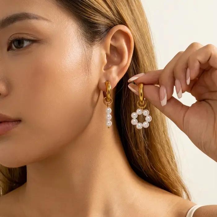 Boucles d'oreilles pendantes asymétriques en acier inoxydable avec perles