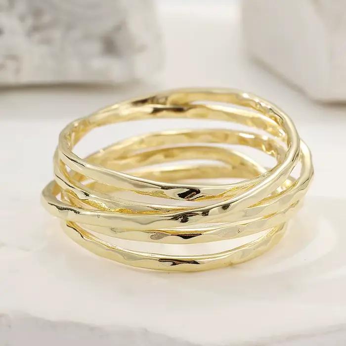 Bague pour femme vintage sculptée à la main, creuse, couleur or, en métal, motif géométrique, pour usage quotidien, bijoux de fête, cadeau d'anniversaire