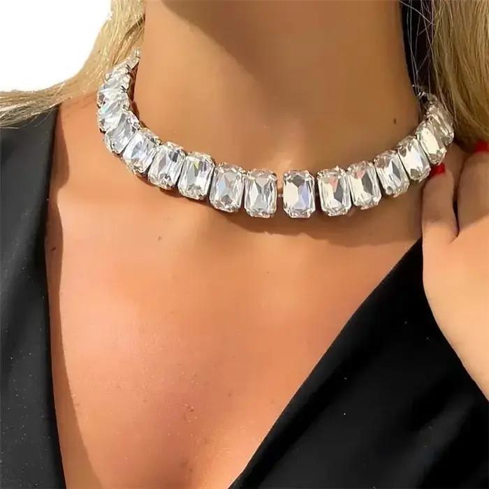 Collier en cristal rose bleu brillant réglable pour femmes grandes occasions spéciales soirée vintage mode