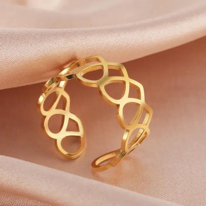 Bague en acier inoxydable plaqué or 18 carats forme cœur romantique et mignon cadeau pour mariage saint valentin anniversaire occasions spéciales