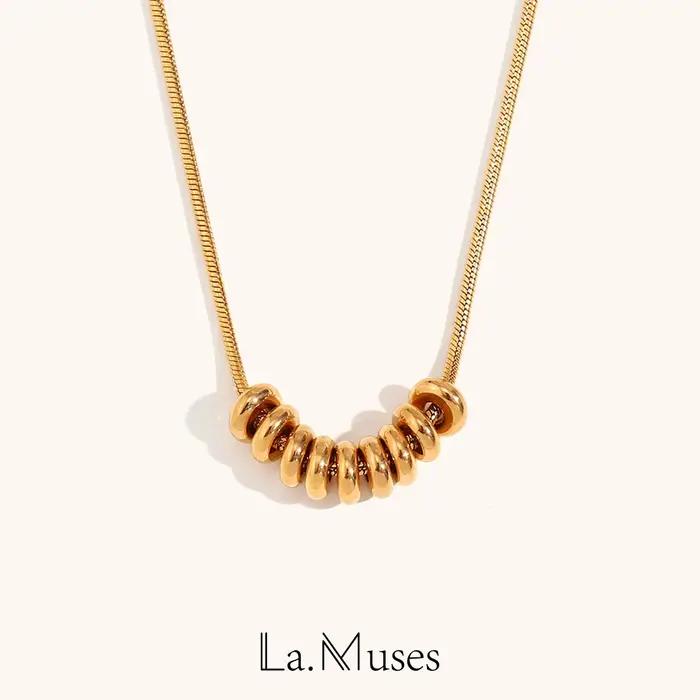 La.Muses – joli collier avec pendentif en forme de haricots