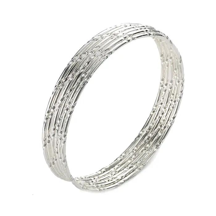 Bracelets pour femmes mode plaqués or couleur argent big bangle wire fil rond design tracker d'humeur élégants cadeaux occasions spéciales