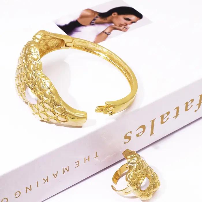 GZJPEI mode femmes ensemble de bijoux vente chaude brésilien couleur or grands