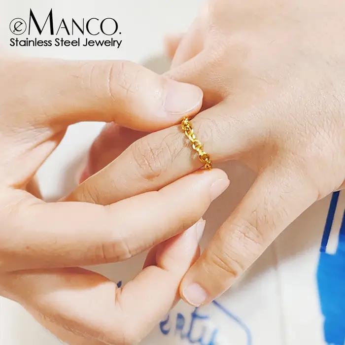 Bague de fiançailles minimaliste en acier inoxydable avec lettres personnalisées et plaquage Or 14K style géométrique pour femme