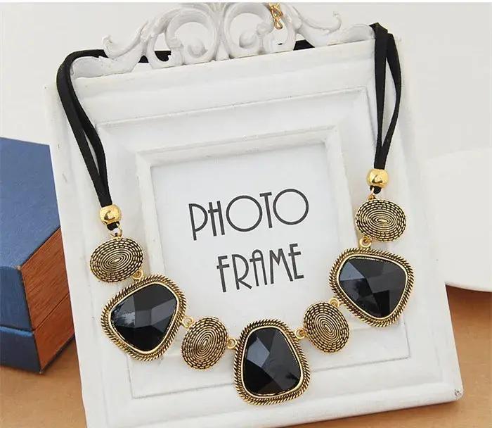Collier Femme Rétro Bijoux Corde Noire Chaîne Ras Du Cou Pendentif Résine Pierre Géométrique Occasions Spéciales