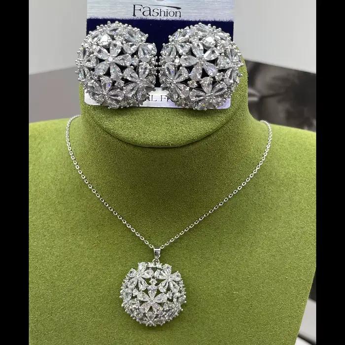 Missvikki luxe mode collier rond boucles d'oreilles ensemble de bijoux Super CZ pour les femmes nobl
