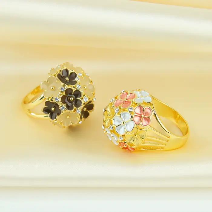 Bagues de charme baroque de mode italienne, couleur or 14 carats, cristal de luxe, géométriques, exquises, pour femme, bijoux de déclaration modernes pour soirée