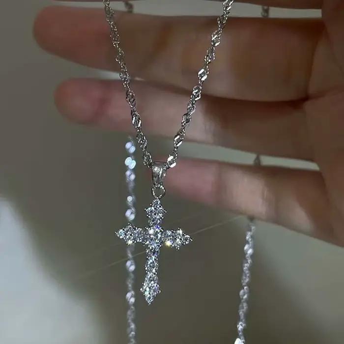 Collier pendentif croix en Zircon cristal brillant pour femmes et filles