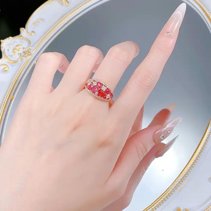 Bague en argent sterling 925 sertie de rubis haute teneur en carbone élégante alliance de mariage pour femmes occasions spéciales et cadeaux d'anniversaire