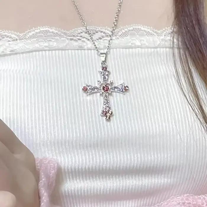 Collier pendentif croix en cristal pour femmes et filles